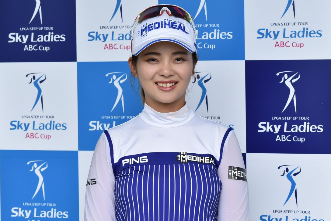 Skyレディース ABC杯　1日目　ﾁｬﾝ ｳｪｲｳｪｲ