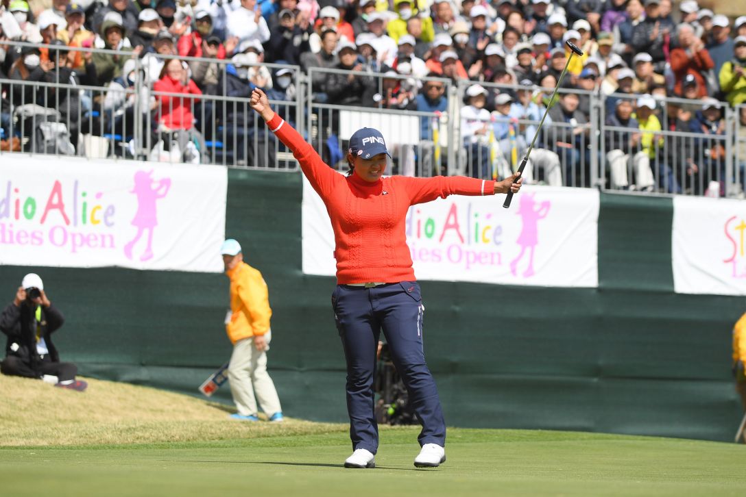 スタジオアリス女子オープン　最終日　鈴木愛　＜Photo：Atsushi Tomura/Getty Images＞