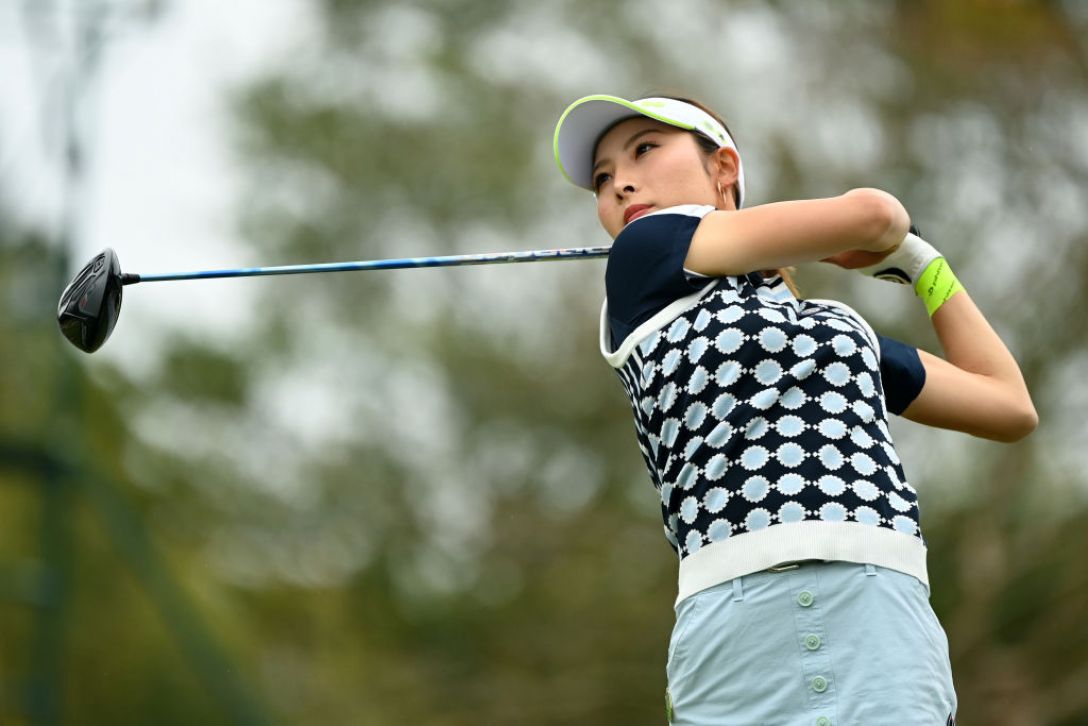 鶴岡果恋｜JLPGA｜日本女子プロゴルフ協会