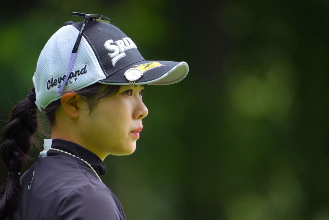 尾関彩美悠プロ直筆サイン入りキャップ懸賞当選品 尾関彩美悠プロ直筆サイン入りキャップ懸賞当選品 （19歳尾関