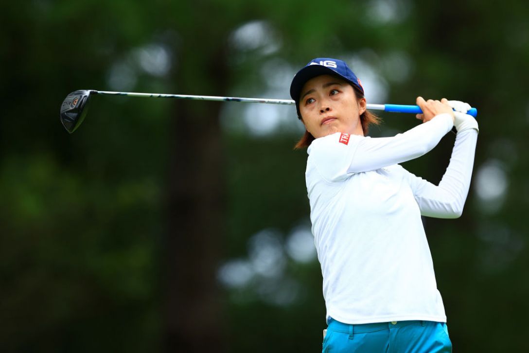 希少 ノリタケ 女子ゴルファー 223082.jpg