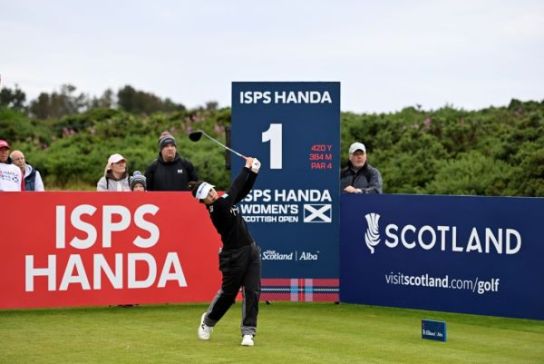 山下美夢有10位、ロティ・ウォードがデビュー戦V