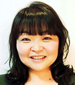 小林 由美恵